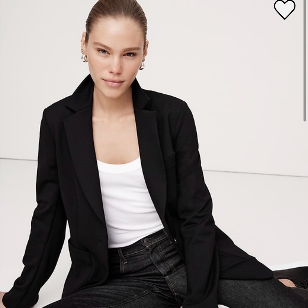 Navy Banana Republic stretch ponte blazer